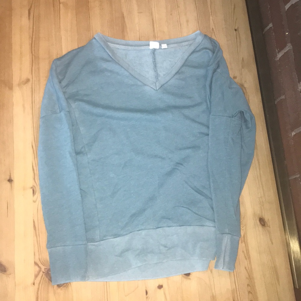 XS Women’s Turquoise V Neck Sweatshirt